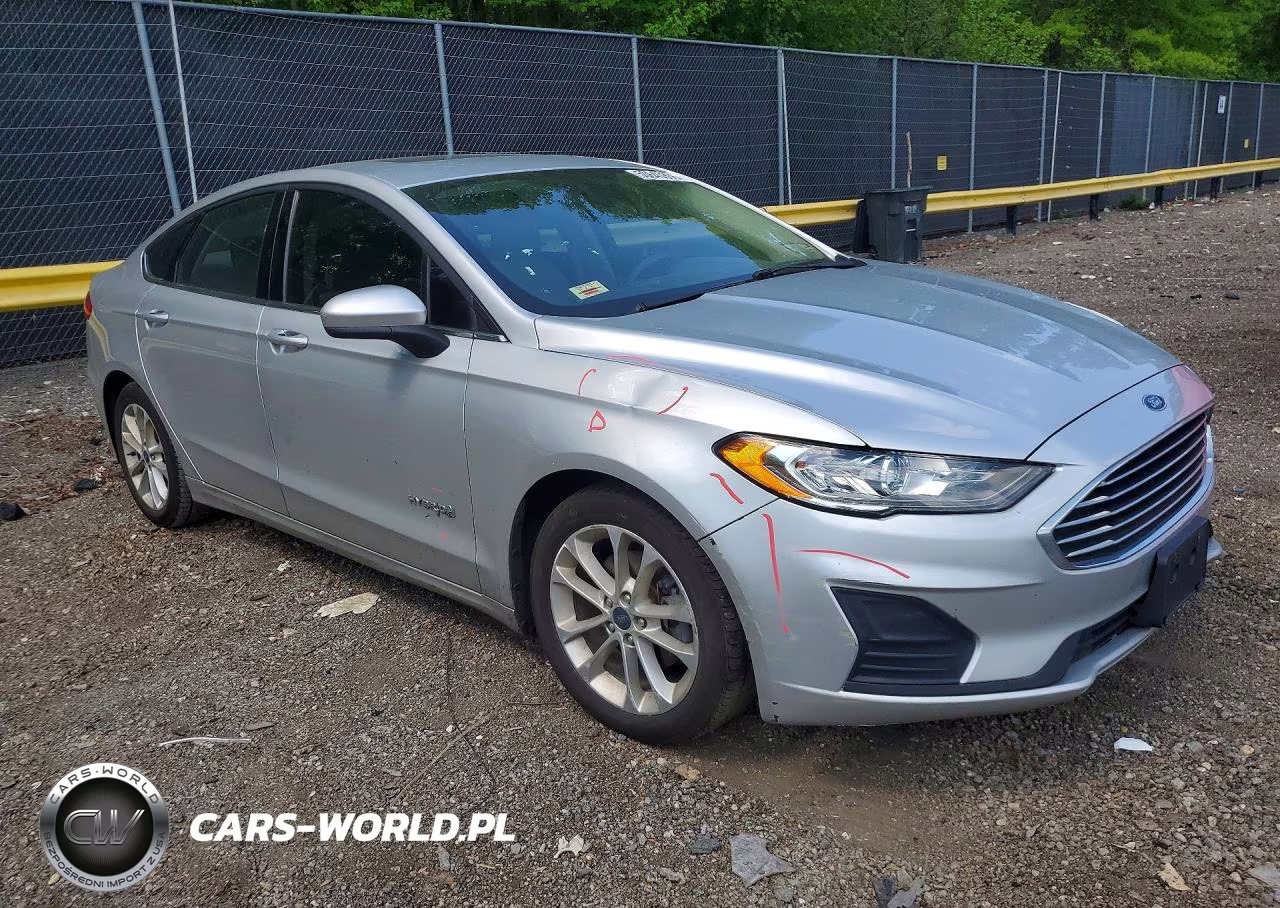 2019 Ford Fusion Se VIN:3FA6P0LU8KR182186 - 4