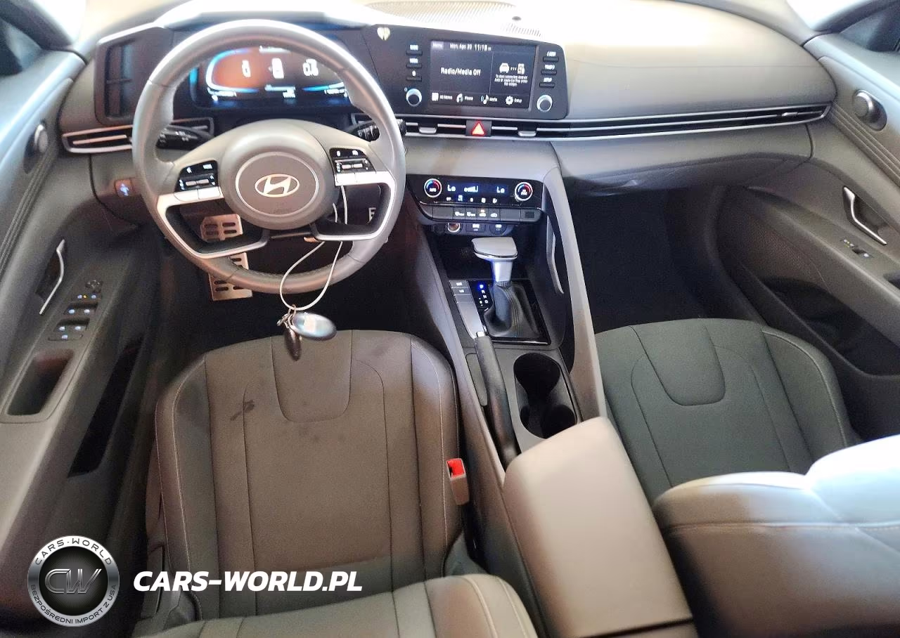 2025 Hyundai Elantra Sel Sport VIN:KMHLM4DG1SU976098 - 8