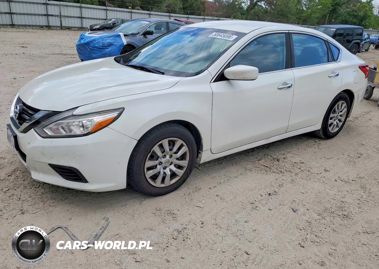 2017 Nissan Altima 2.5 S – zdjęcie 1 z 12
