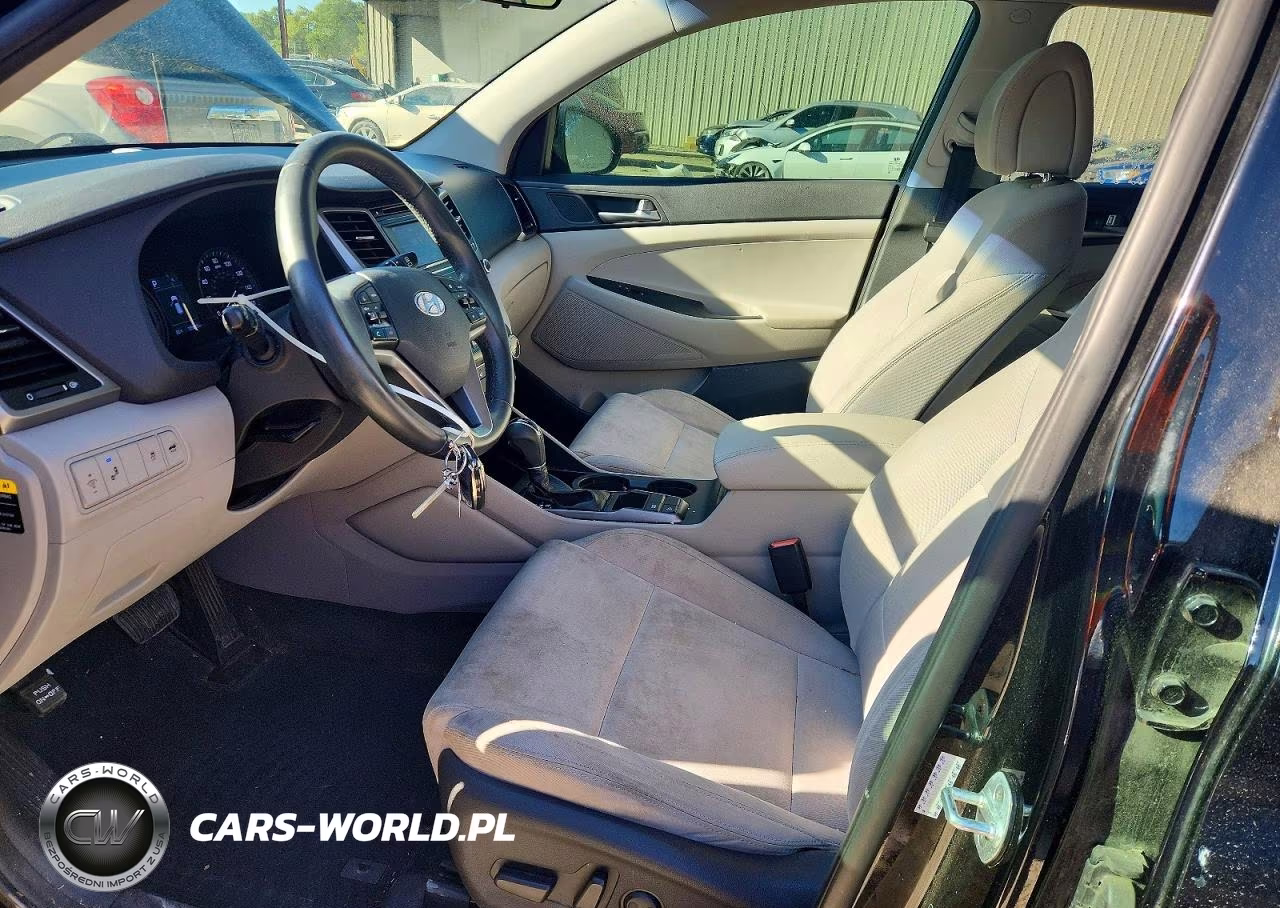 2017 Hyundai Tucson Sport VIN:KM8J33A21HU458921 - 7