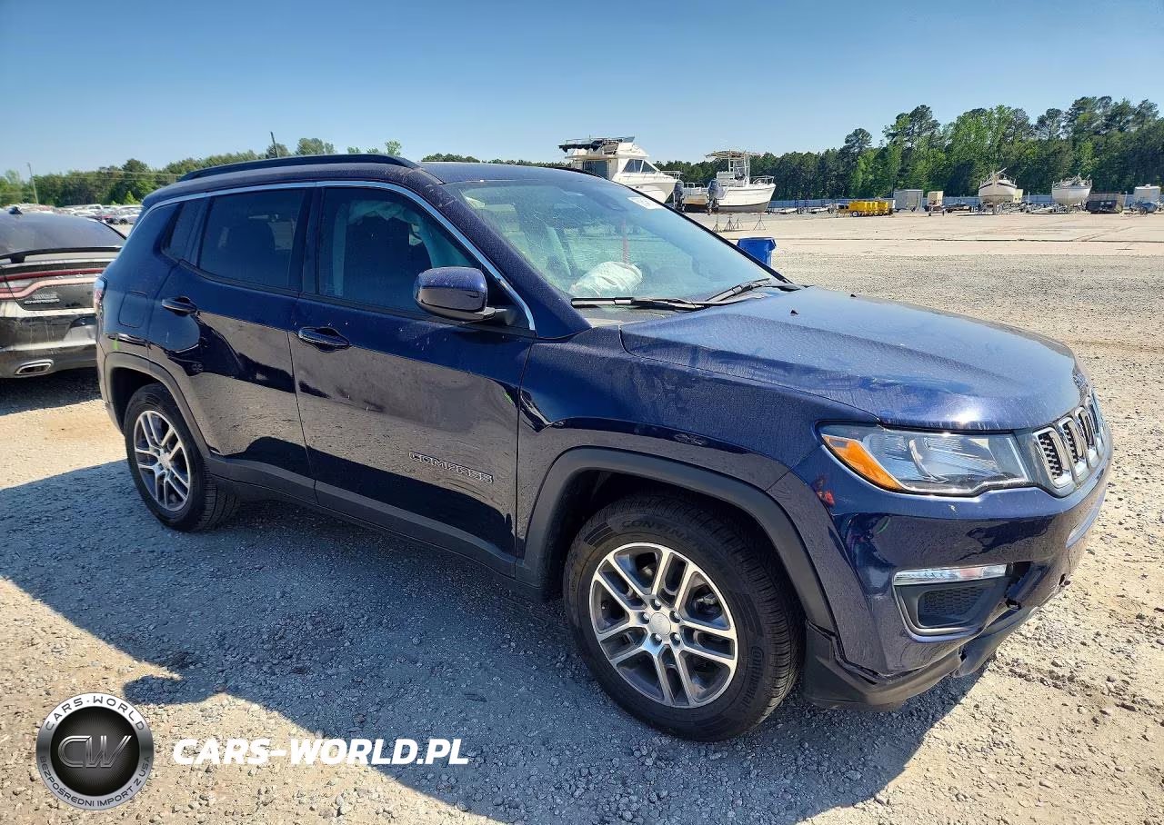2020 Jeep Compass Latitude VIN:3C4NJCBB4LT257060 - 4