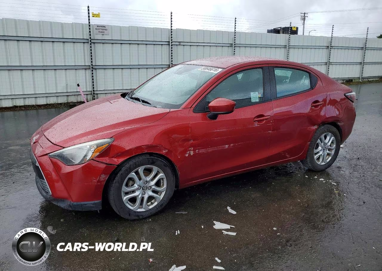 2017 Toyota Yaris Ia Base
