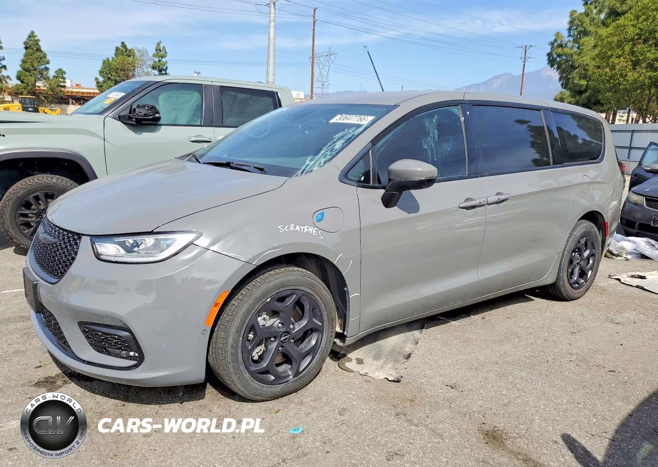 2023 Chrysler Pacifica Hybrid Touring L – zdjęcie 1 z 13