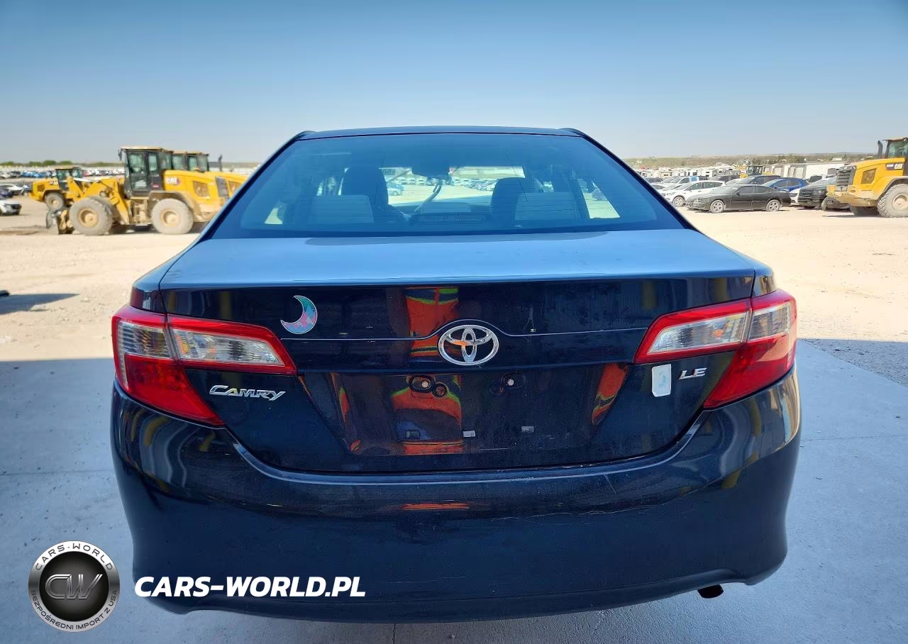 2014 Toyota Camry Le VIN:4T4BF1FKXER348153 - 6