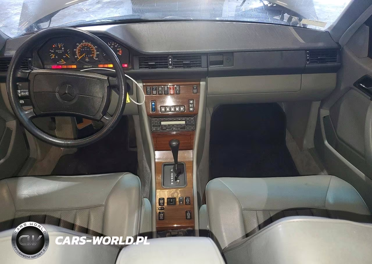 1988 Mercedes-Benz 300 Ce VIN:WDBEA50D8JA703536 - 8