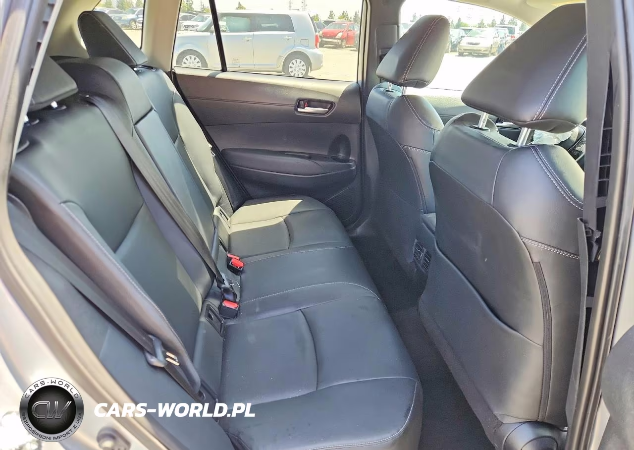 2024 Toyota Corolla Cross Xle VIN:7MUDAAAG4RV105107 - 10