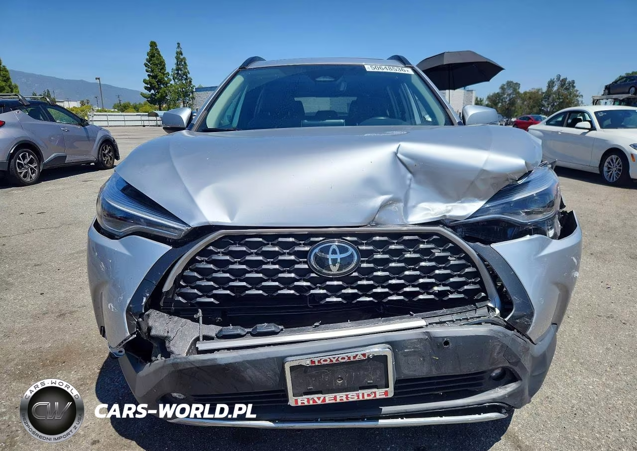 2024 Toyota Corolla Cross Xle VIN:7MUDAAAG4RV105107 - 5
