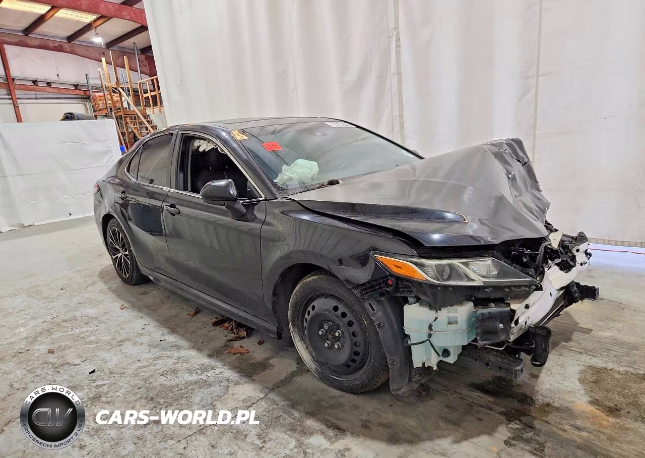2019 Toyota Camry Se VIN:4T1B11HK9KU795946 - 4