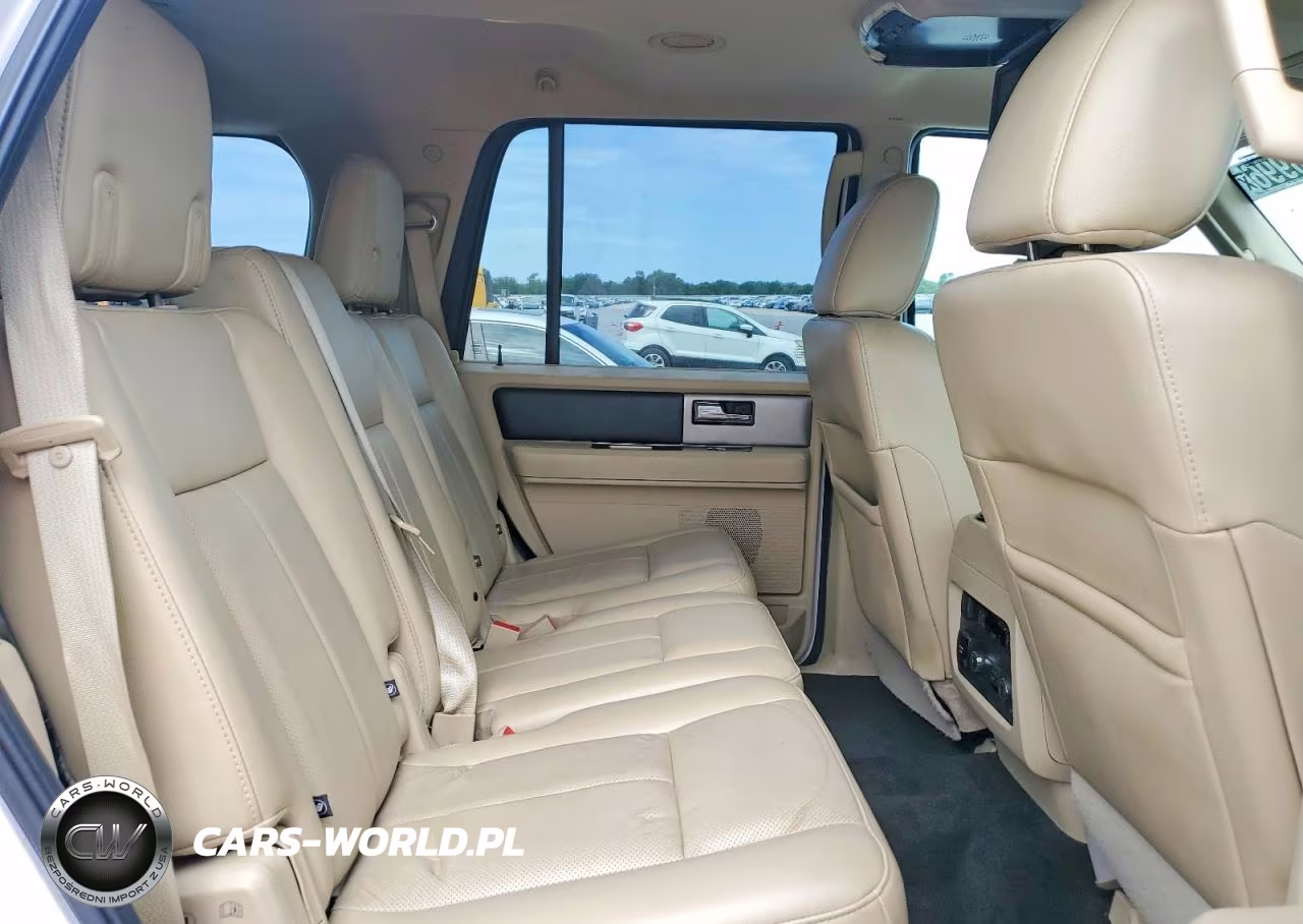 2017 Ford Expedition Xlt VIN:1FMJU1HT1HEA32303 - 11