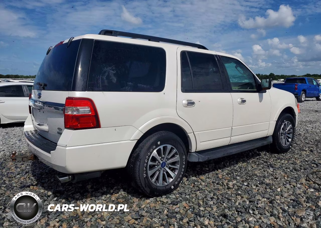 2017 Ford Expedition Xlt VIN:1FMJU1HT1HEA32303 - 3