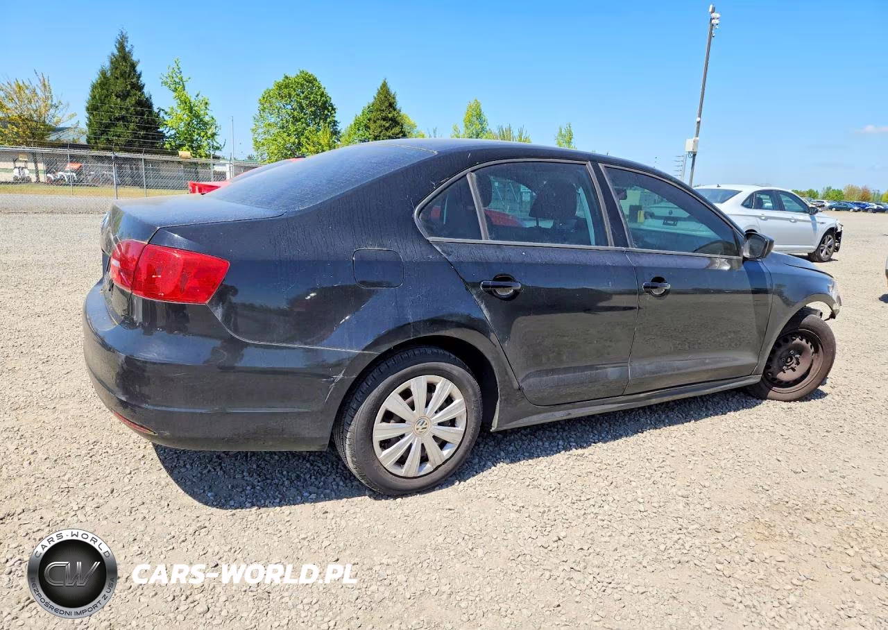 2013 Volkswagen Jetta Base VIN:3VW2K7AJ0DM200413 - 3