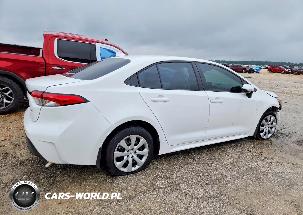 2026 Toyota Corolla Le VIN:5YFB4MDE5TP372549 - 3