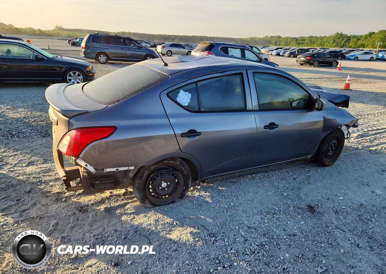 2017 Nissan Versa 1.6 S Plus VIN:3N1CN7AP3HL880969 - 3