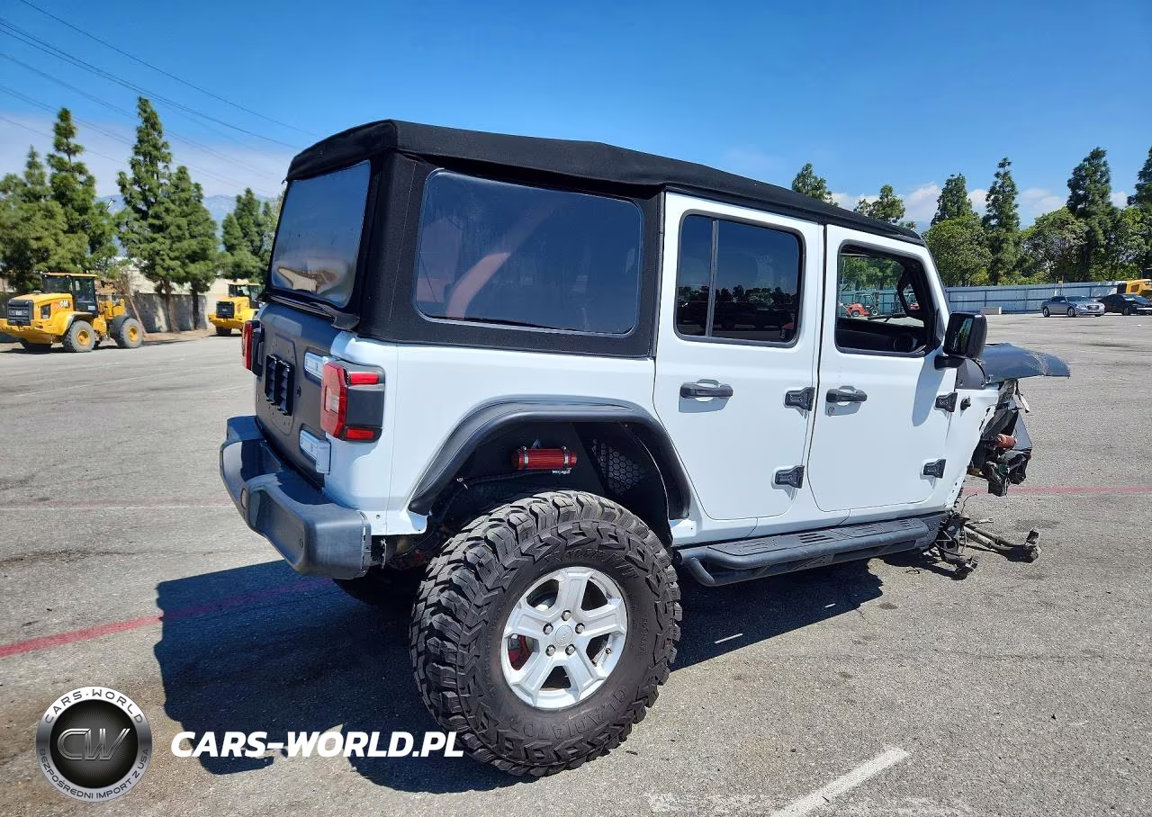 2018 Jeep Wrangler Unlimited Sport VIN:1C4HJXDG4JW252168 - 3