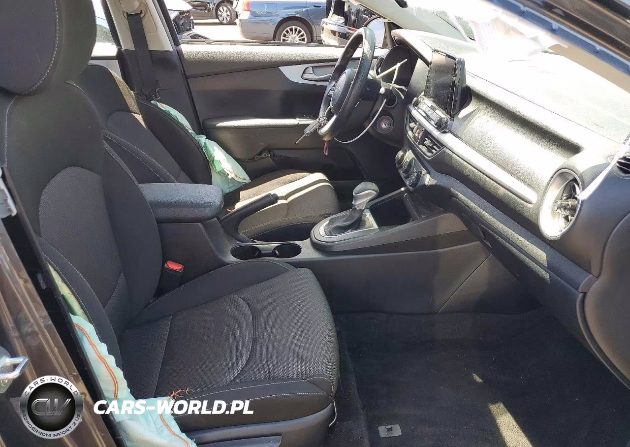2024 Kia Forte Lxs VIN:3KPF24AD4RE750034 - 7