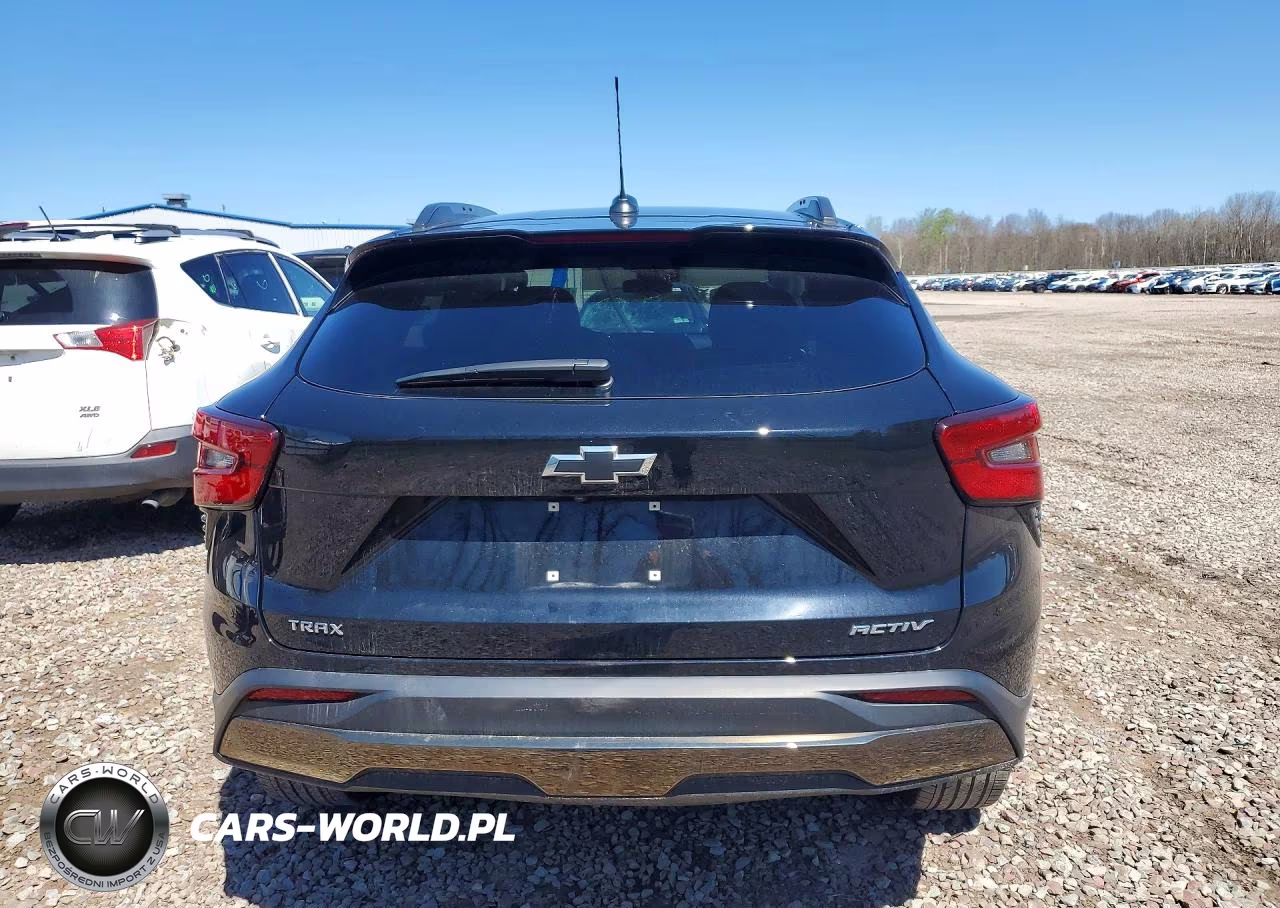2024 Chevrolet Trax Activ VIN:KL77LKE2XRC006067 - 6
