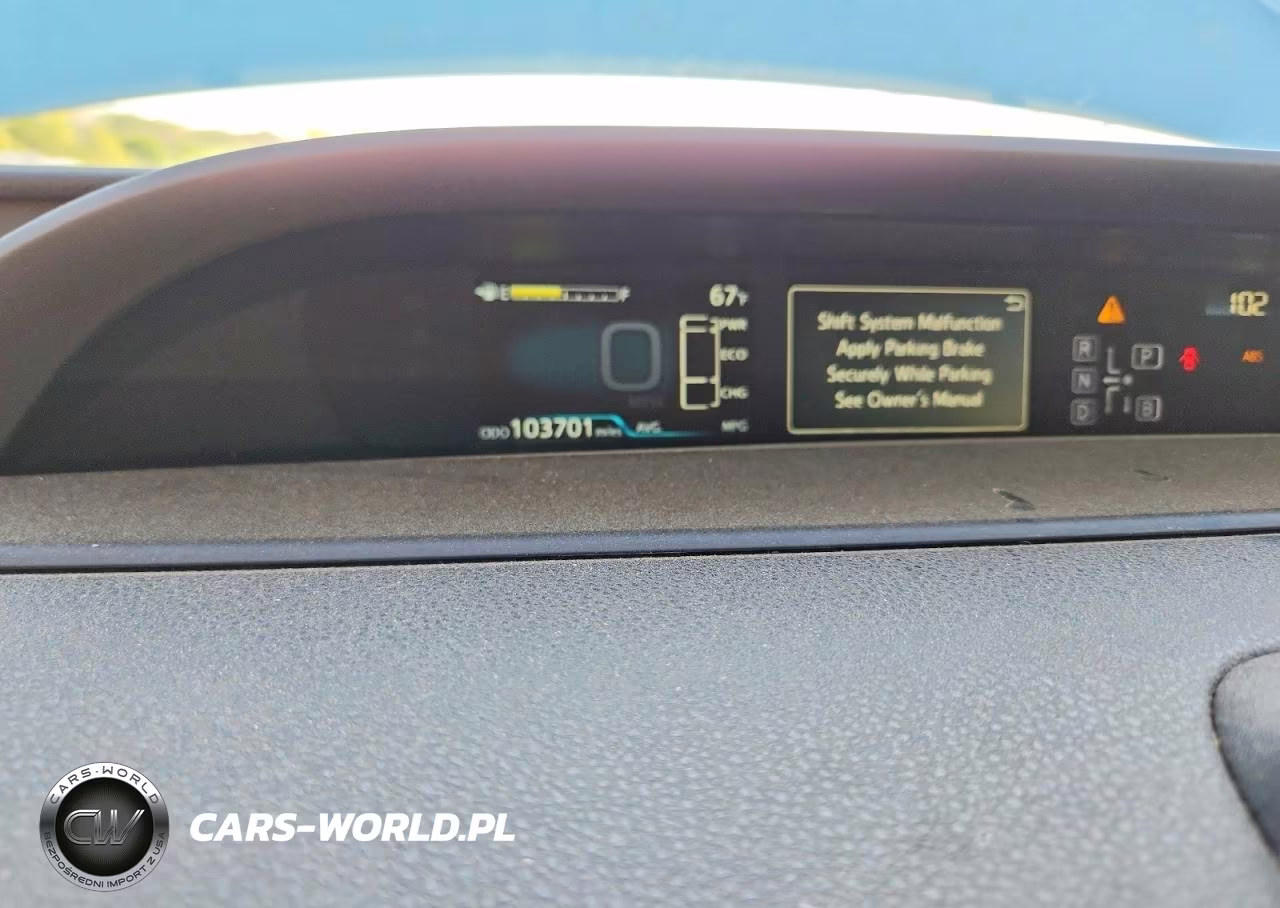 2017 Toyota Prius Two VIN:JTDKBRFU2H3033285 - 9