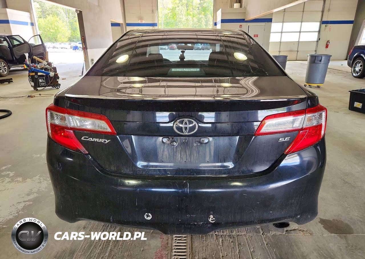 2014 Toyota Camry Se Sport VIN:4T1BF1FK4EU343217 - 6