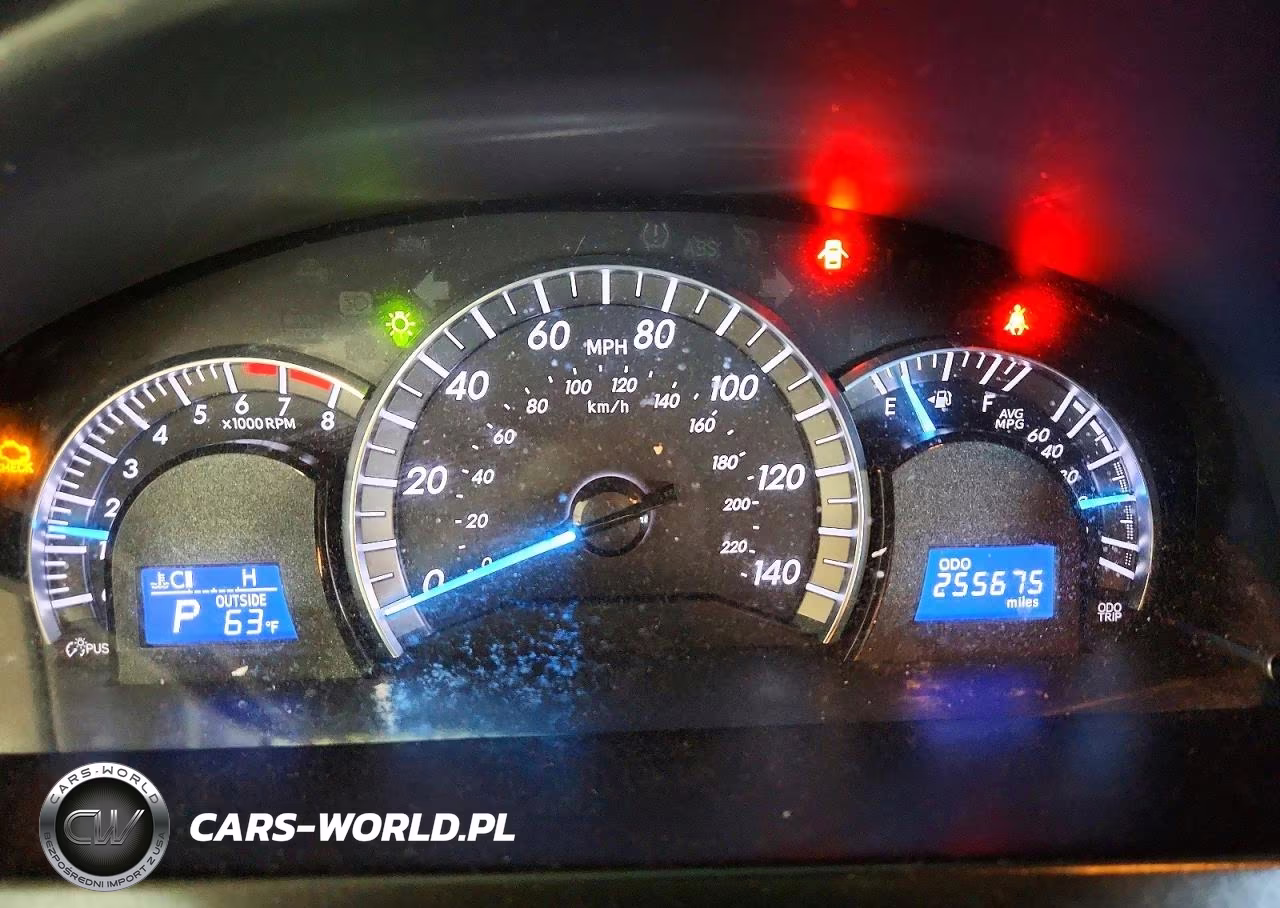 2014 Toyota Camry Se Sport VIN:4T1BF1FK4EU343217 - 9