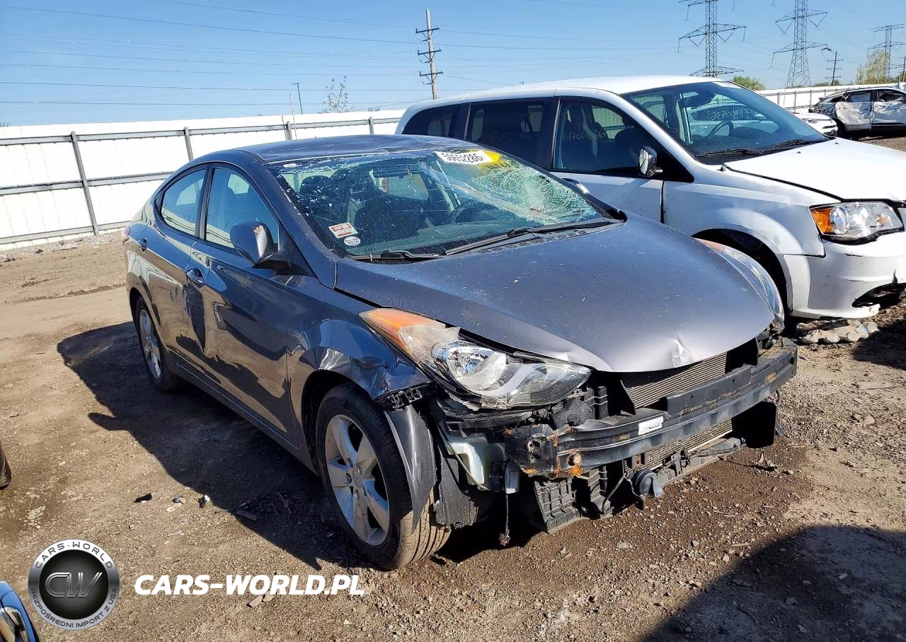 2012 Hyundai Elantra Gls VIN:5NPDH4AE3CH065055 - 4