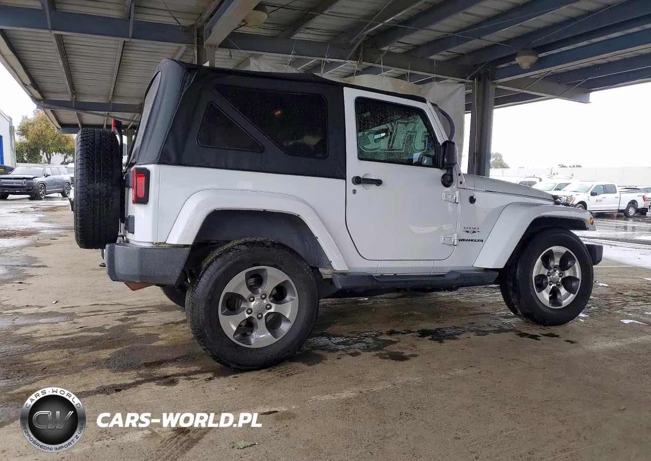 2017 Jeep Wrangler Sahara VIN:1C4AJWBG7HL669018 - 3