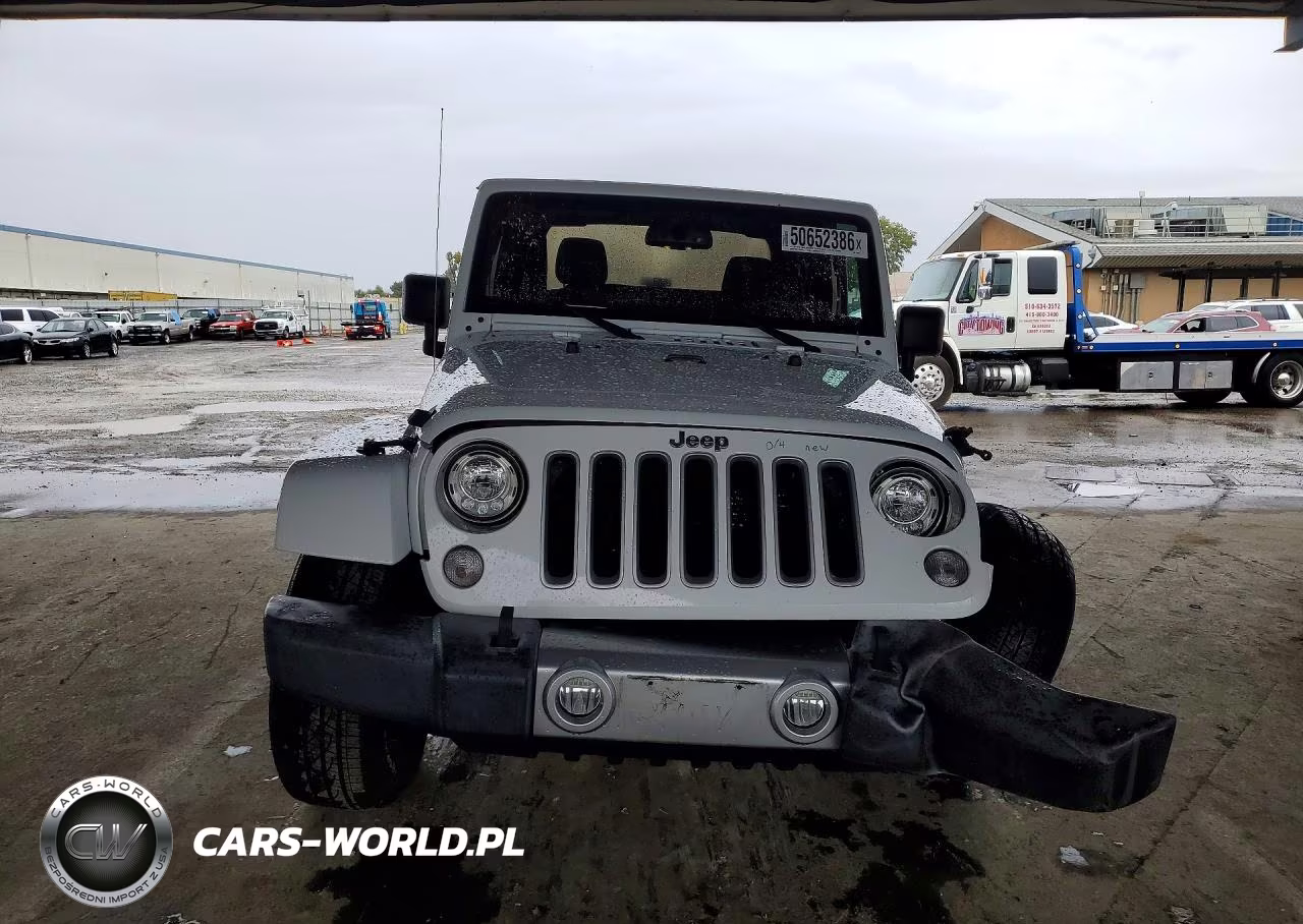 2017 Jeep Wrangler Sahara VIN:1C4AJWBG7HL669018 - 5