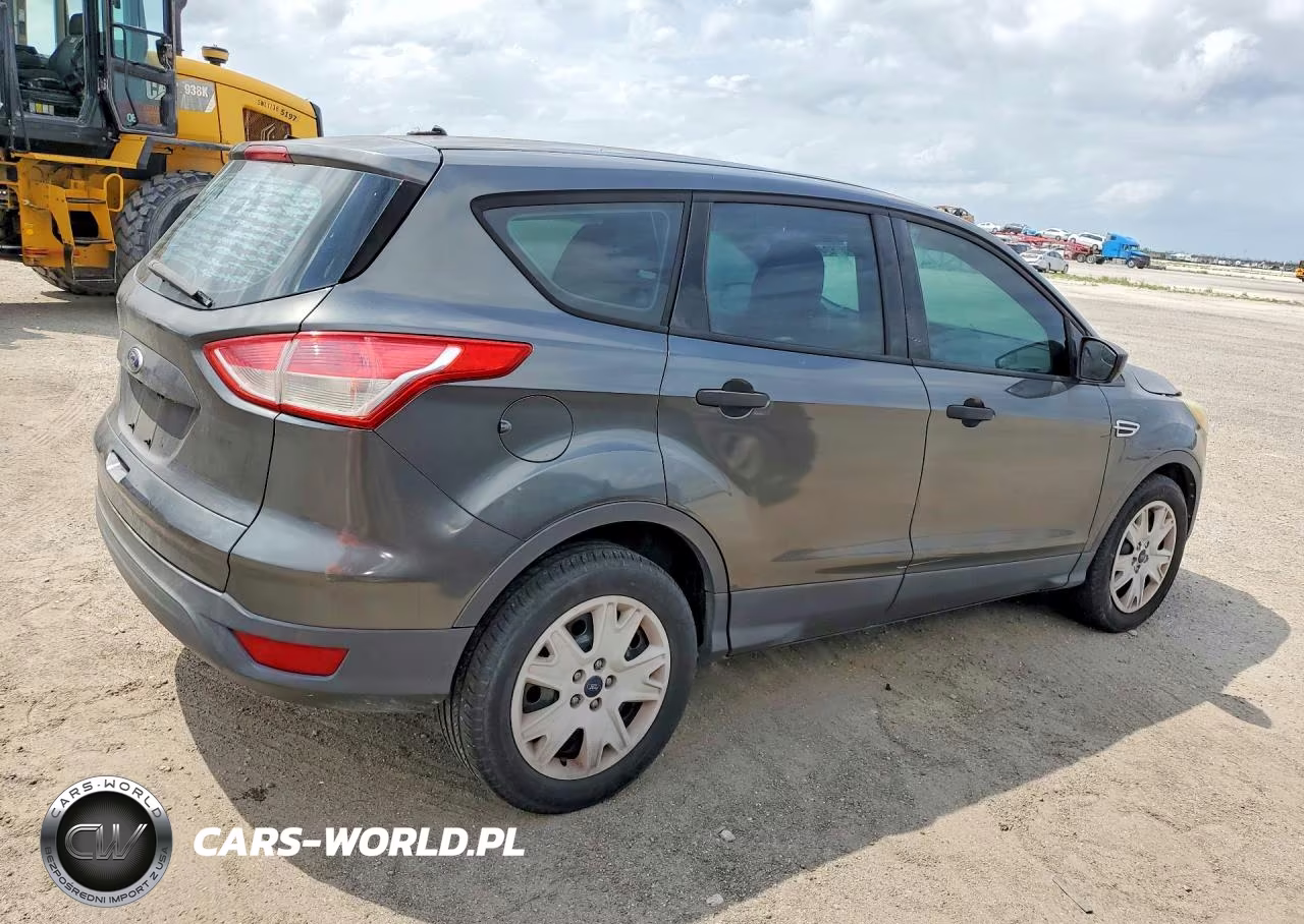 2016 Ford Escape S VIN:1FMCU0F79GUA35544 - 3