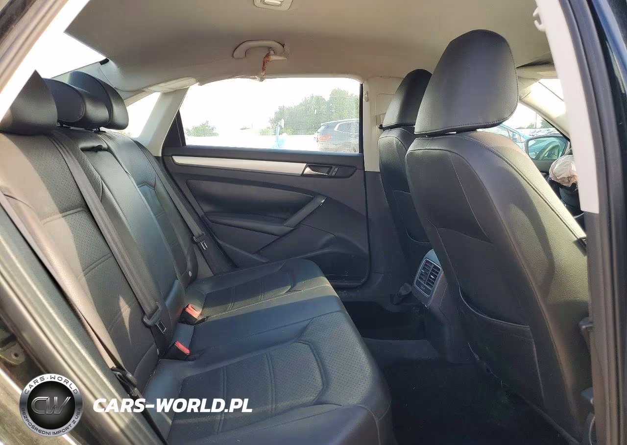 2013 Volkswagen Passat Se VIN:1VWBP7A31DC085082 - 10