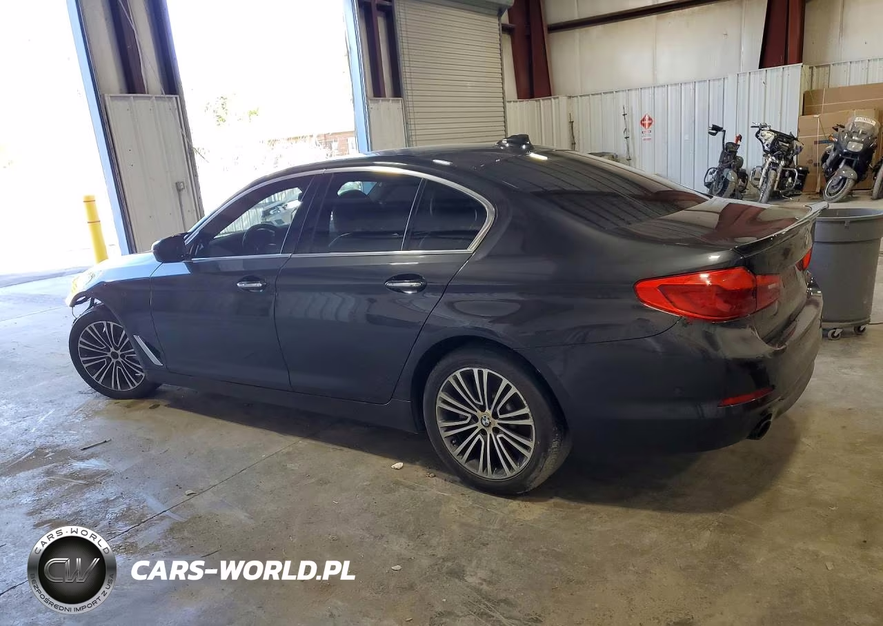 2017 BMW 530 Xi VIN:WBAJA7C33HWA70889 - 2