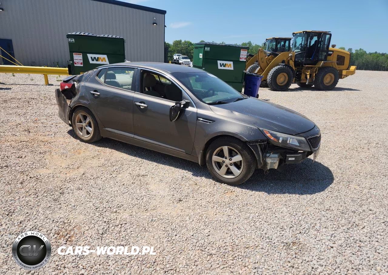 2015 Kia Optima Lx VIN:5XXGM4A73FG399046 - 4