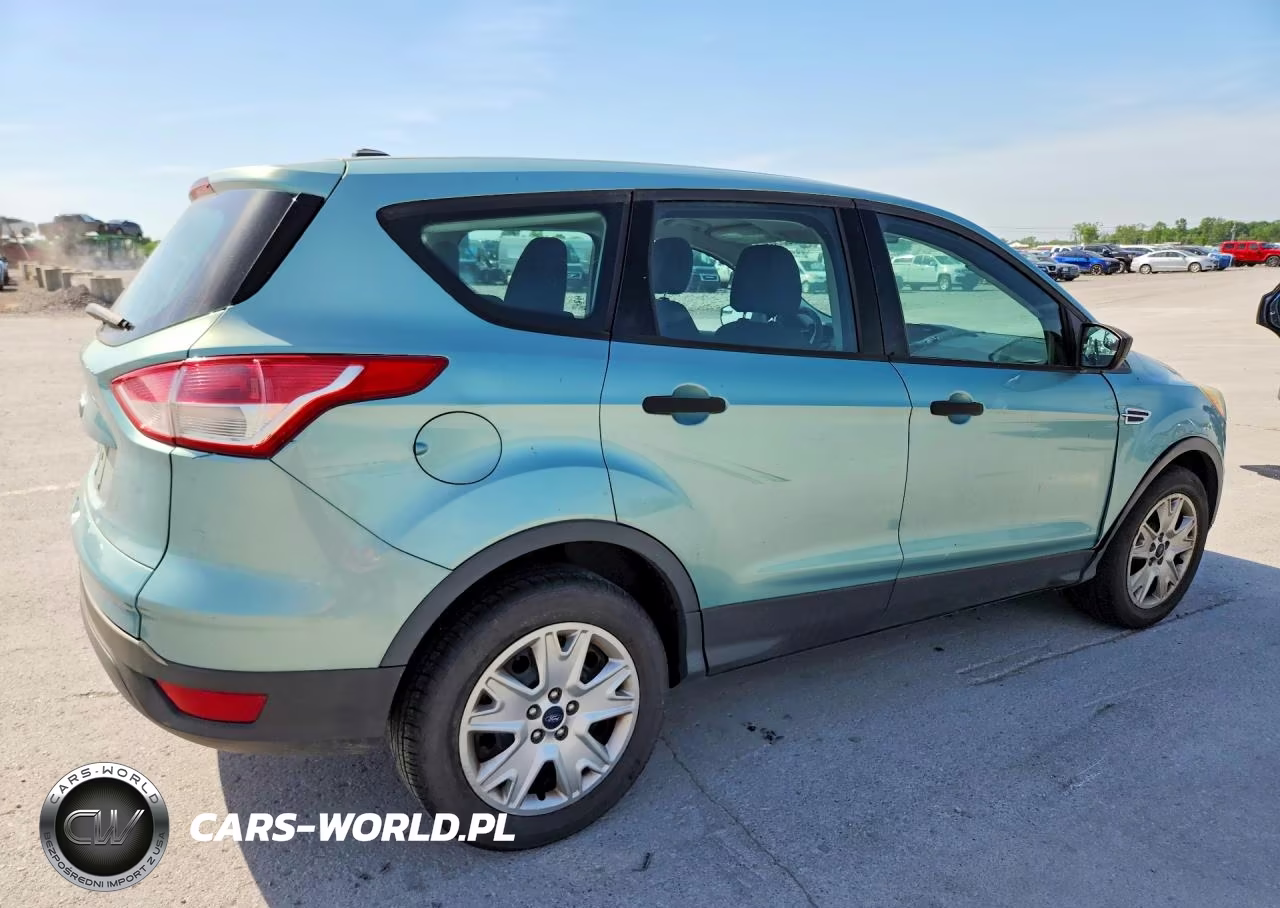 2013 Ford Escape S VIN:1FMCU0F79DUC42060 - 3