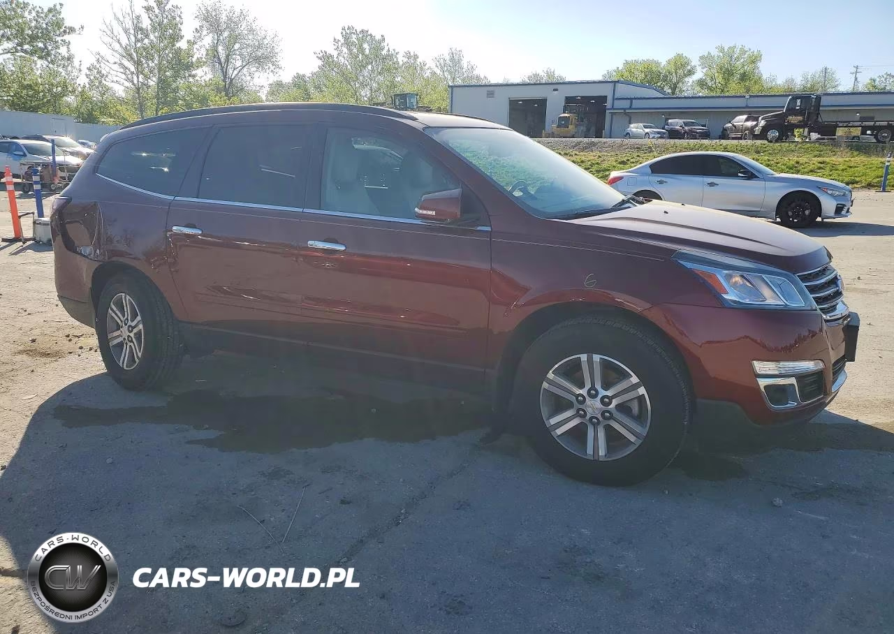2017 Chevrolet Traverse Lt VIN:1GNKRHKD2HJ307454 - 4