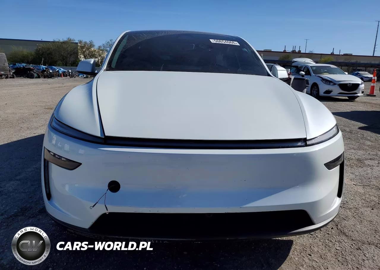 2026 Tesla Model Y VIN:7SAYGDED5TF413834 - 5