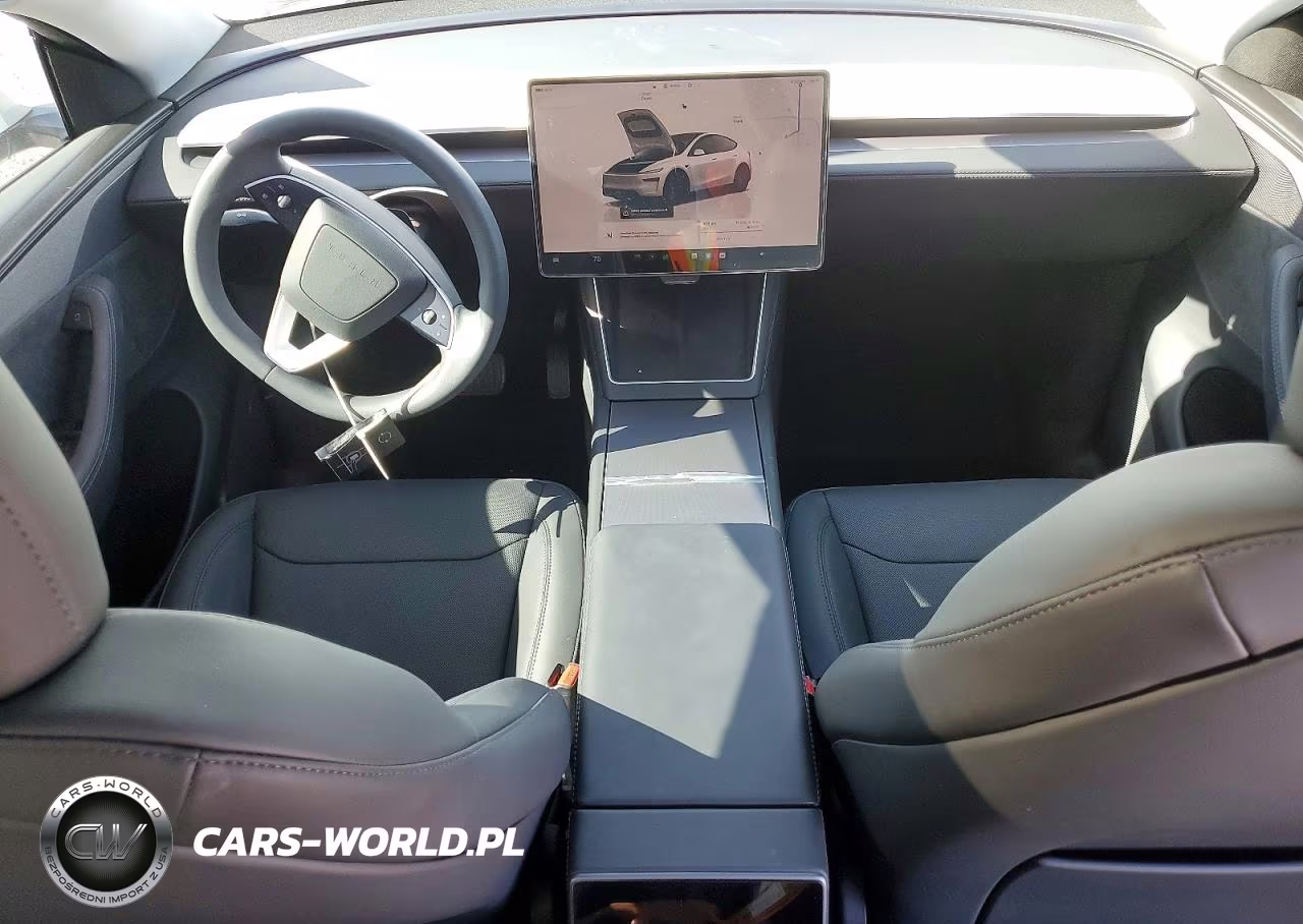 2026 Tesla Model Y VIN:7SAYGDED5TF413834 - 8