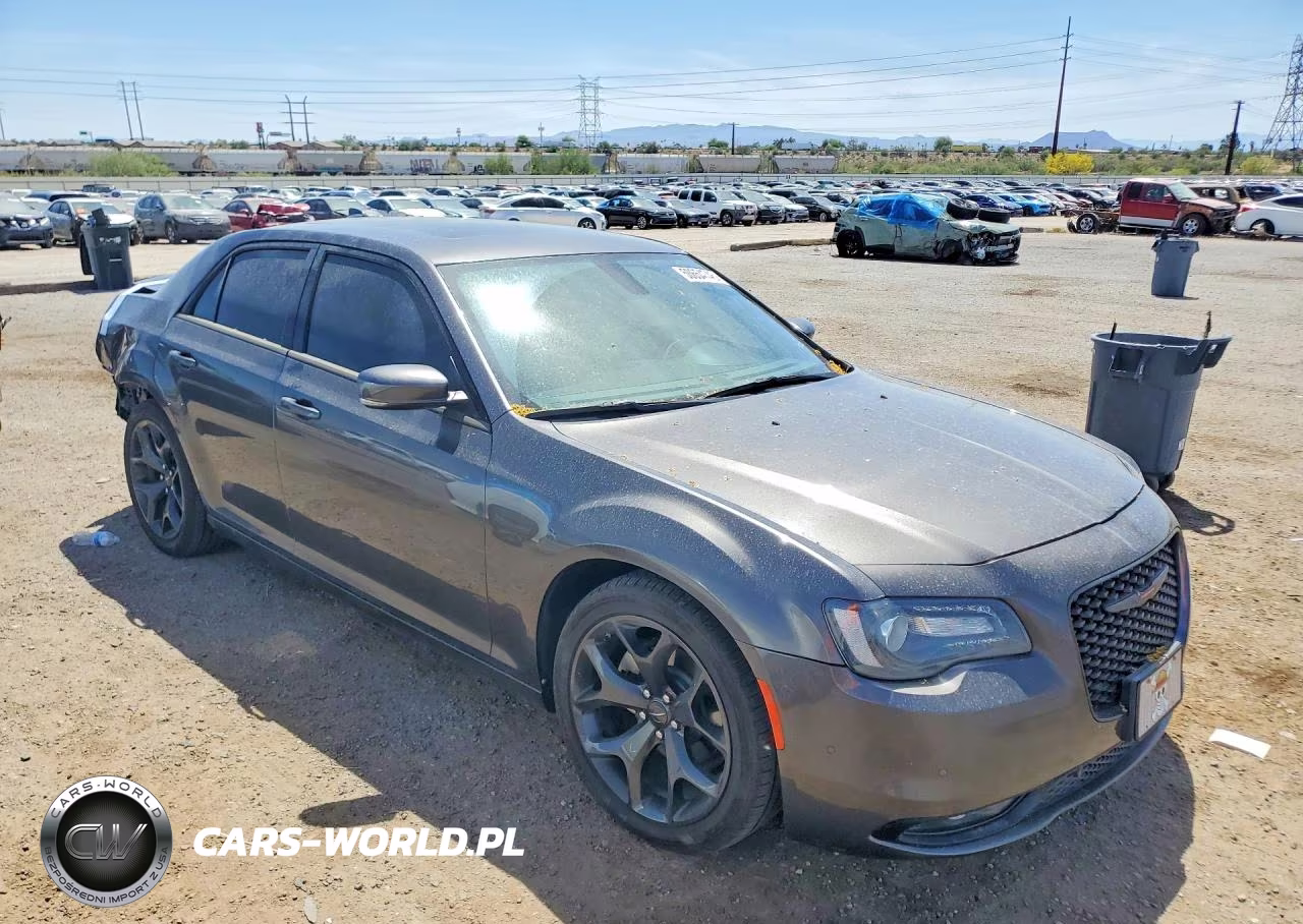 2022 Chrysler 300 S VIN:2C3CCABG5NH236400 - 4