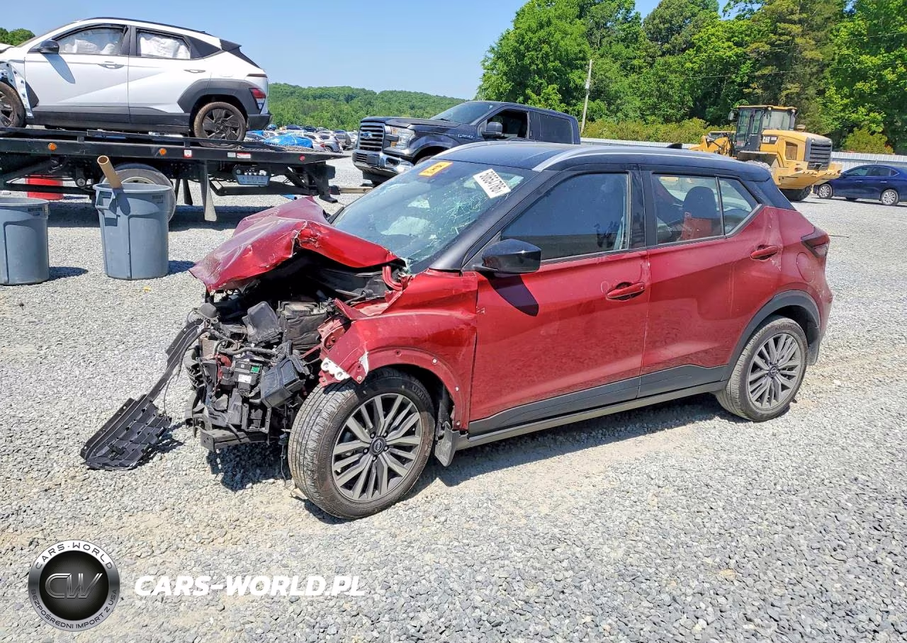 2022 Nissan Kicks Sv