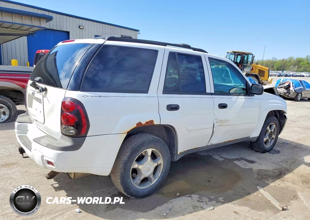 2007 Chevrolet Trailblazer Ls VIN:1GNDT13S972208217 - 3
