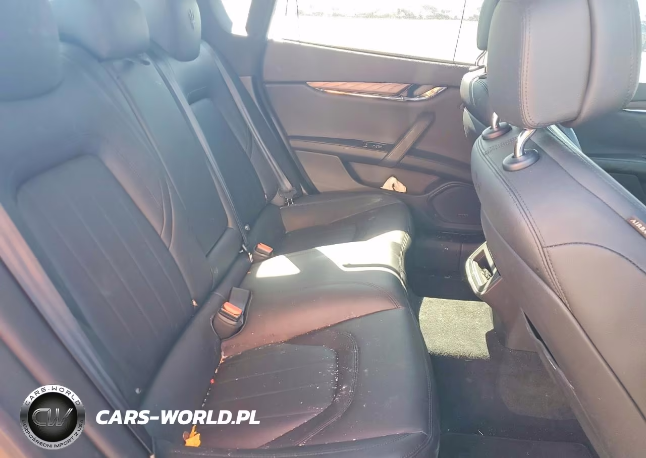 2017 Maserati Quattroporte S VIN:ZAM56RRA1H1237165 - 10