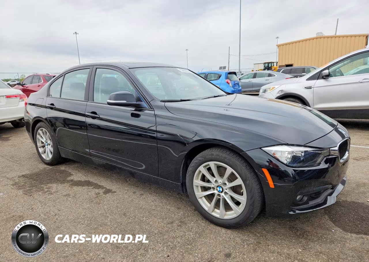 2016 BMW 320 Xi VIN:WBA8E5G55GNT95032 - 4