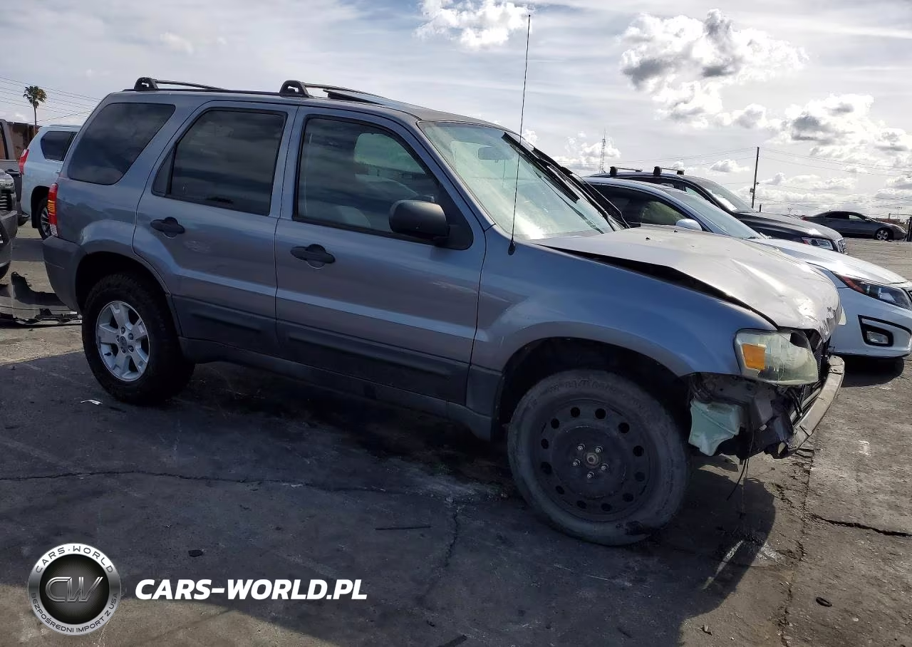 2007 Ford Escape Xlt VIN:1FMYU03127KB99252 - 4