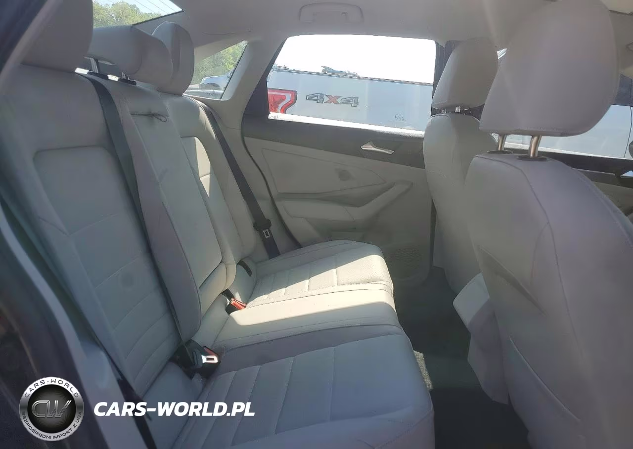 2024 Volkswagen Jetta Se VIN:3VW7M7BU8RM095751 - 10
