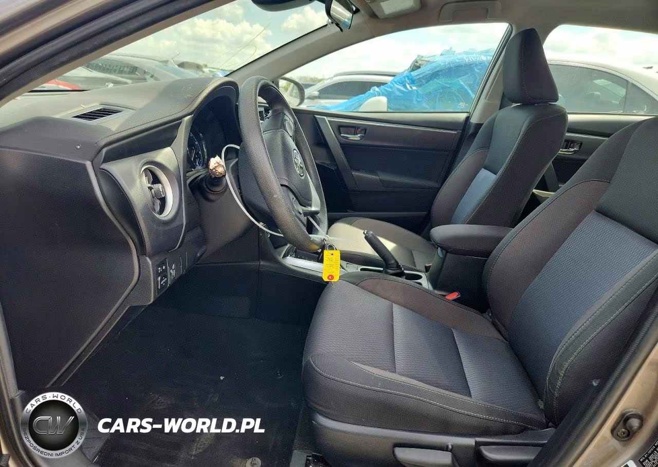 2017 Toyota Corolla VIN:2T1BURHE5HC815782 - 7