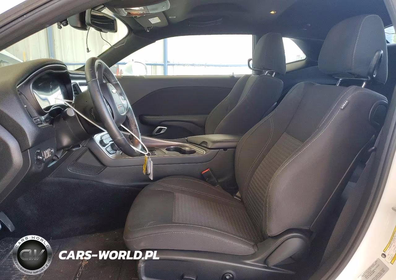 2017 Dodge Challenger Sxt VIN:2C3CDZAG8HH536076 - 7