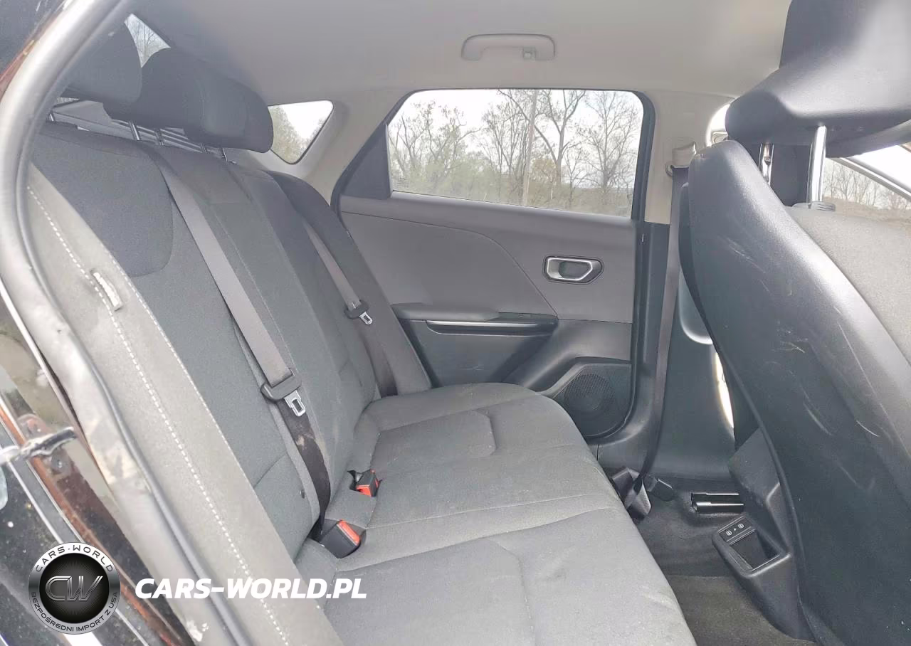 2025 Kia K4 Lxs VIN:3KPFT4DE5SE132373 - 11