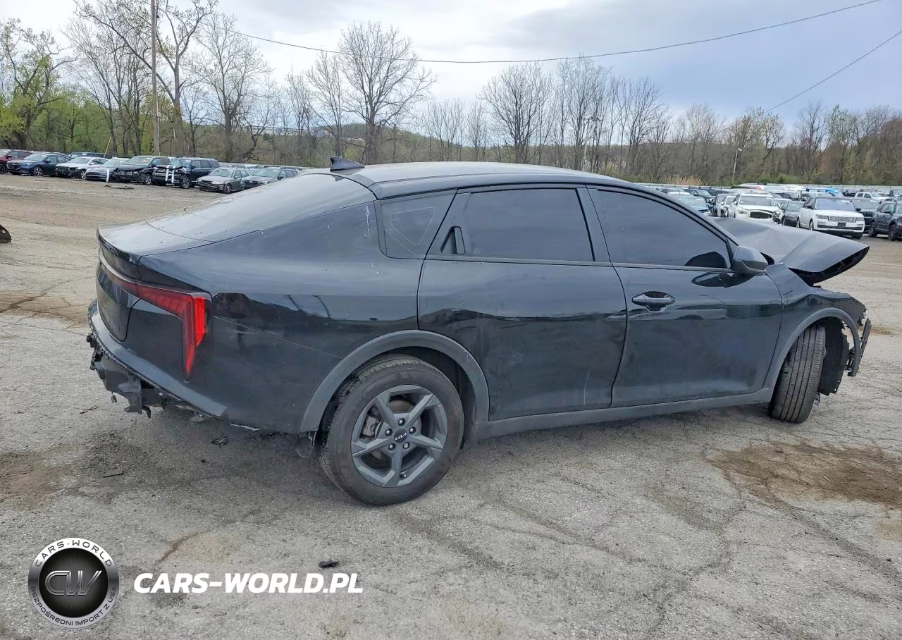 2025 Kia K4 Lxs VIN:3KPFT4DE5SE132373 - 3