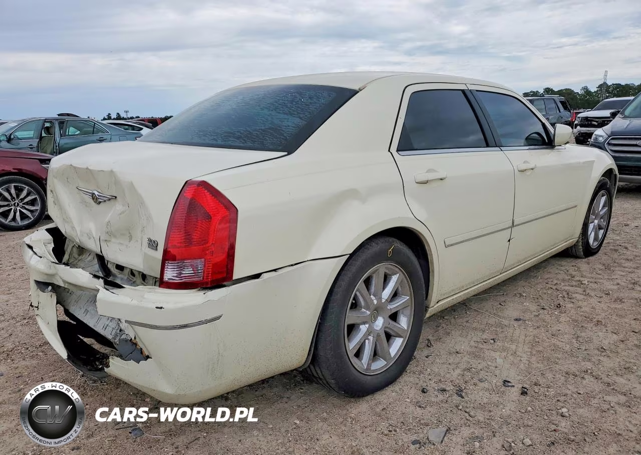 2005 Chrysler 300 Touring VIN:2C3JA53G25H672964 - 3