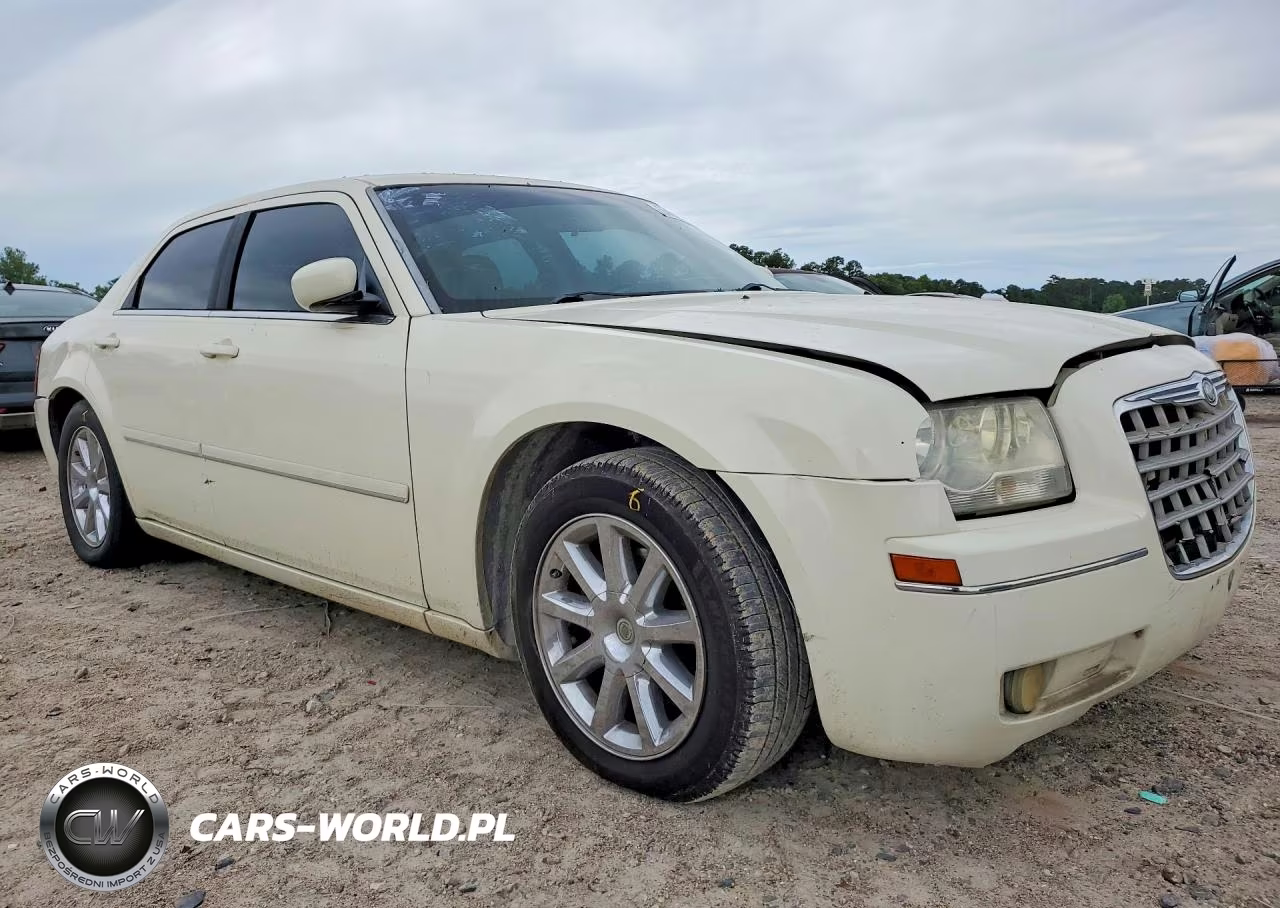 2005 Chrysler 300 Touring VIN:2C3JA53G25H672964 - 4