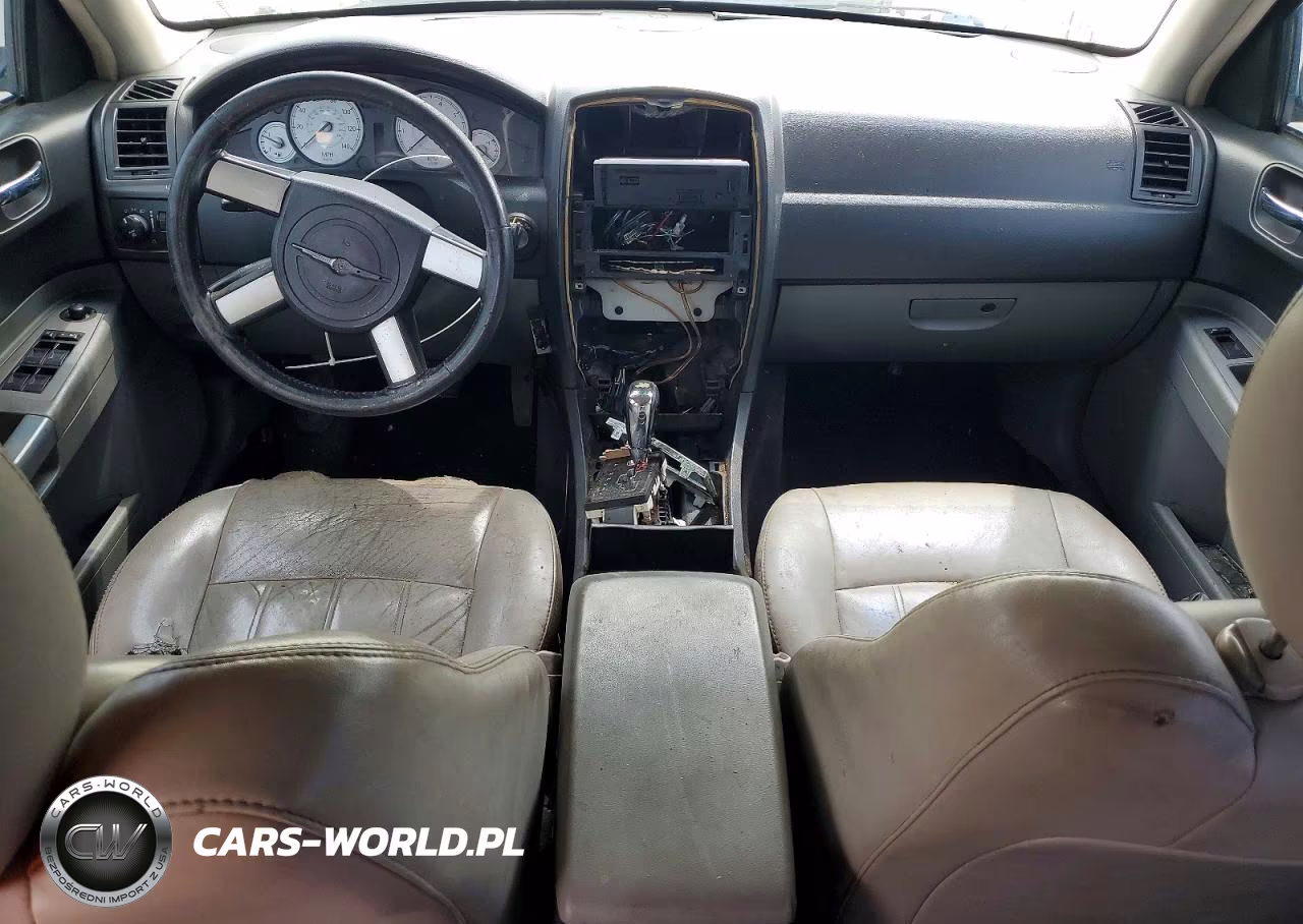 2005 Chrysler 300 Touring VIN:2C3JA53G25H672964 - 8