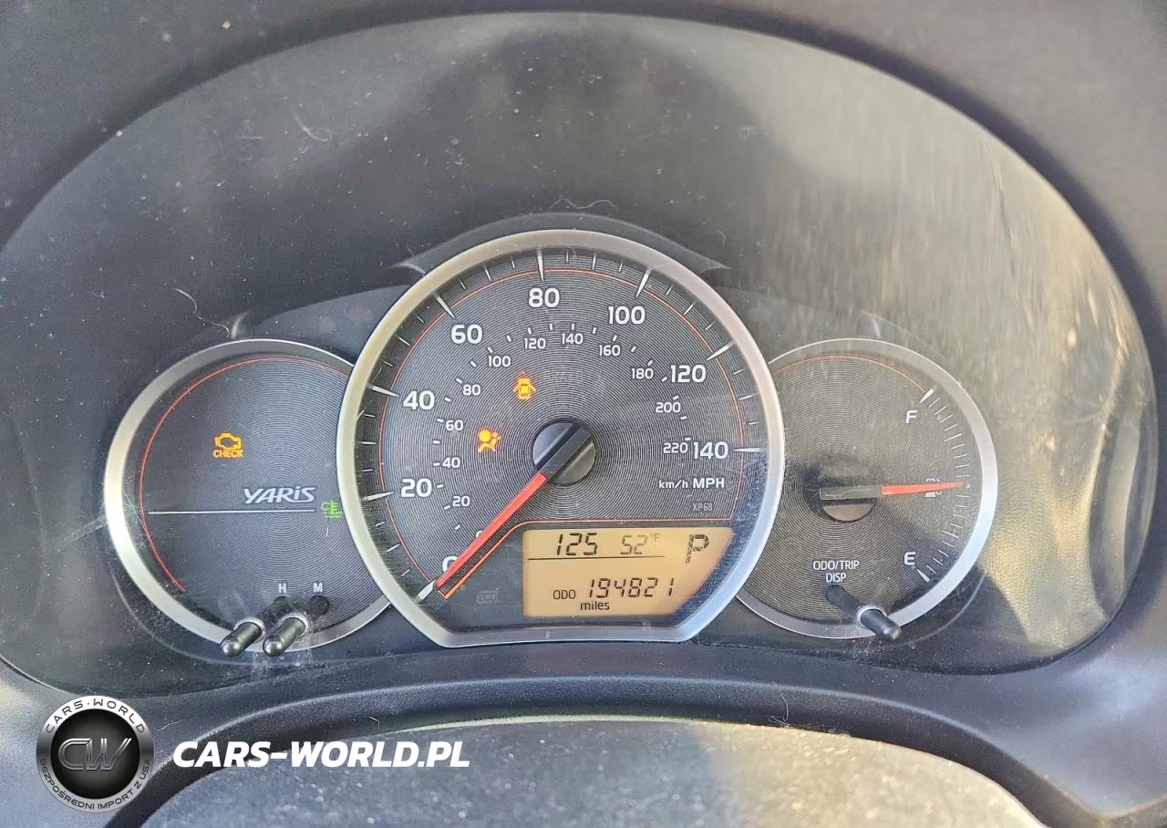 2012 Toyota Yaris 5-Door L VIN:JTDKTUD37CD530944 - 9