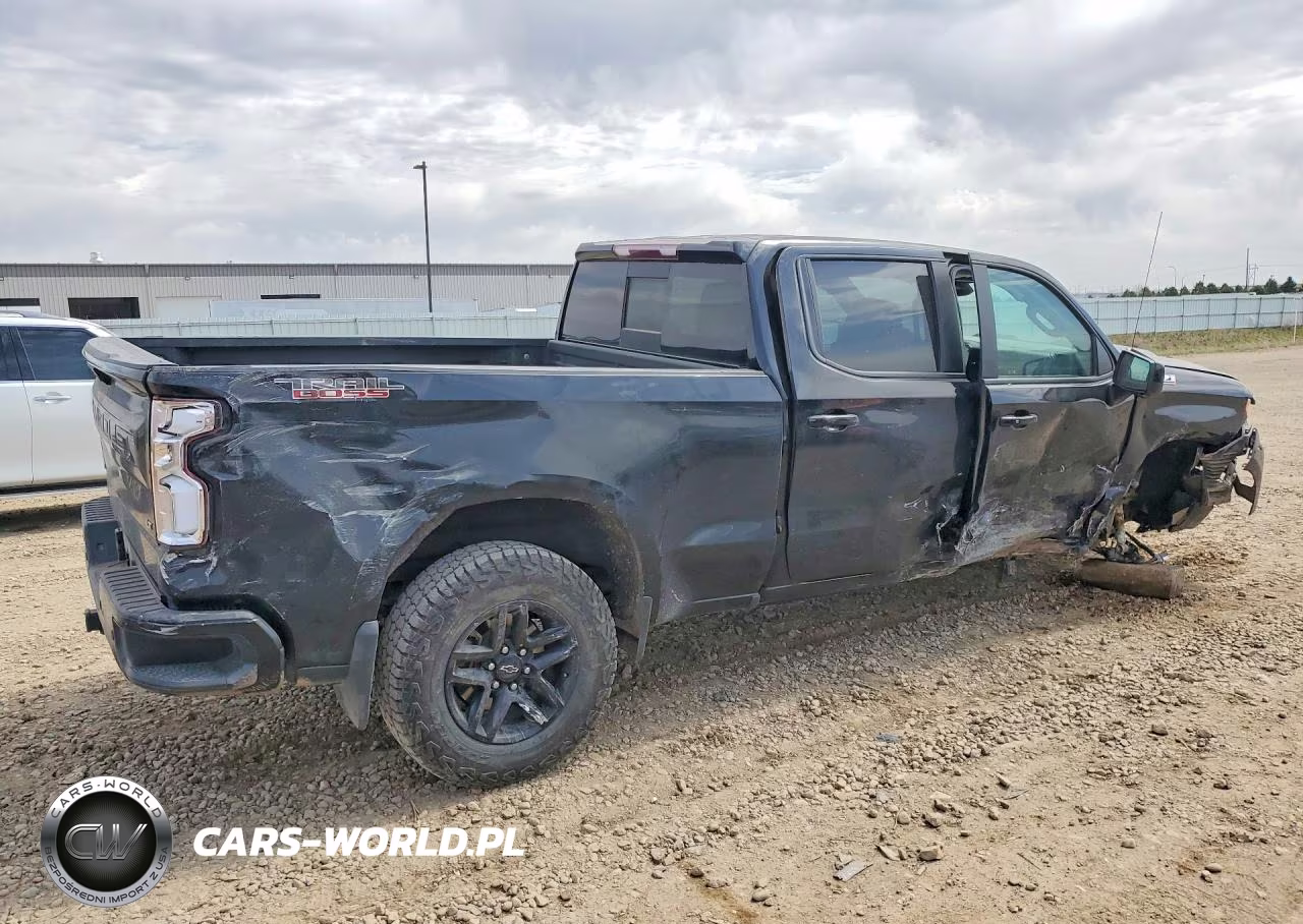 2024 Chevrolet Silverado K1500 Lt Trail Boss VIN:3GCUDFE81RG120941 - 3